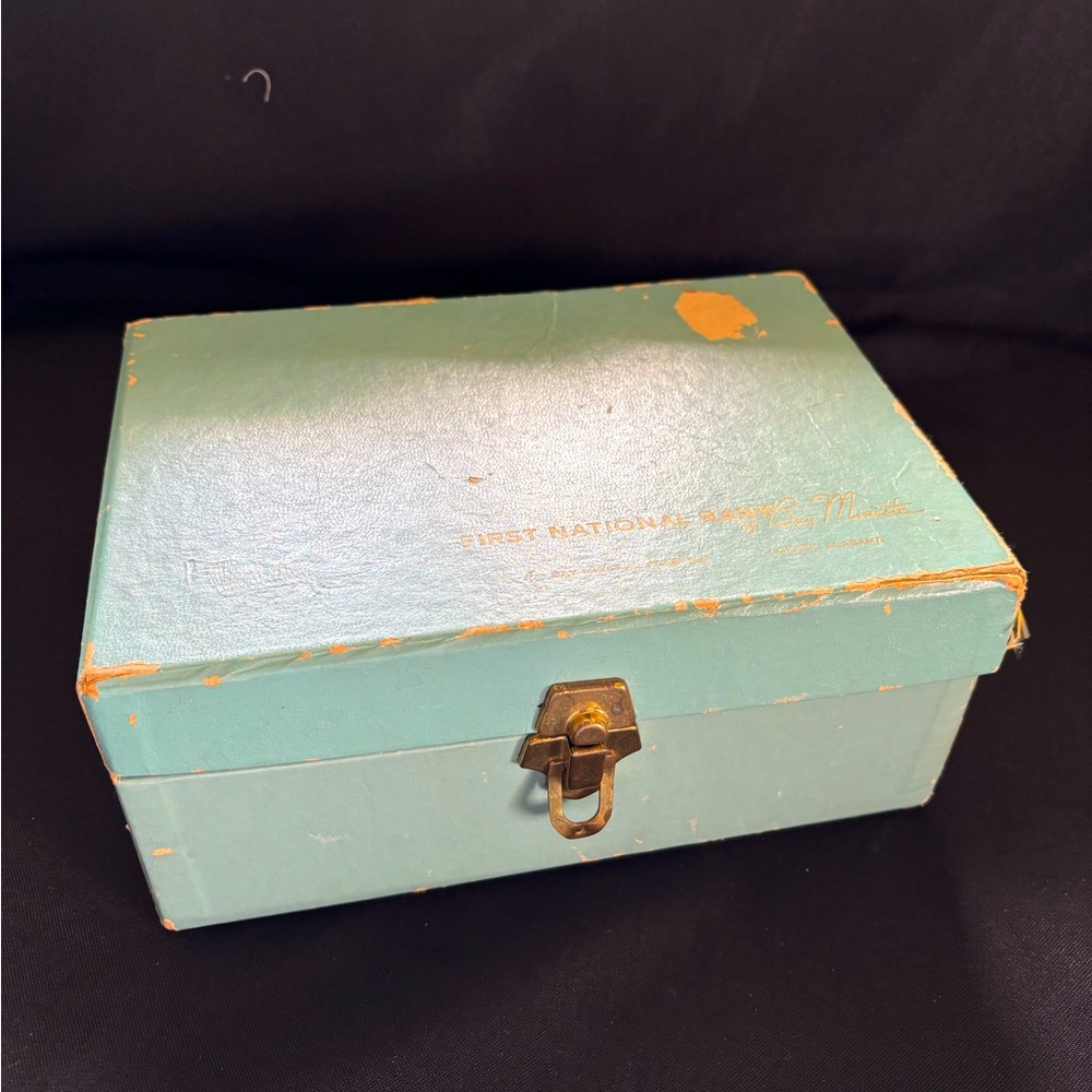 Vintage First National Bank box